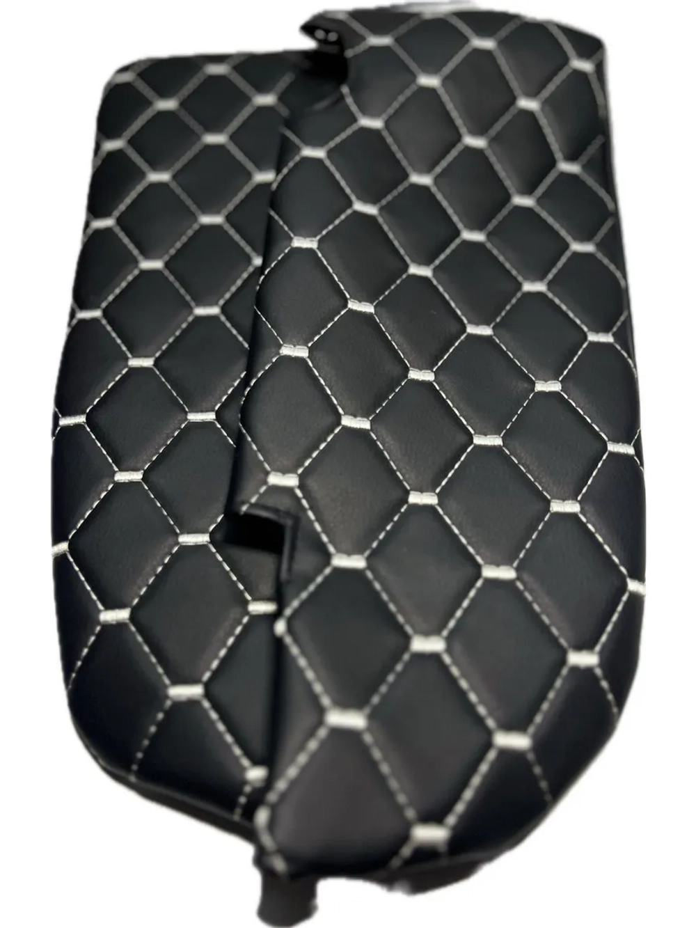 Чехлы на козырьки Лада Веста Vesta(белый Рубин)