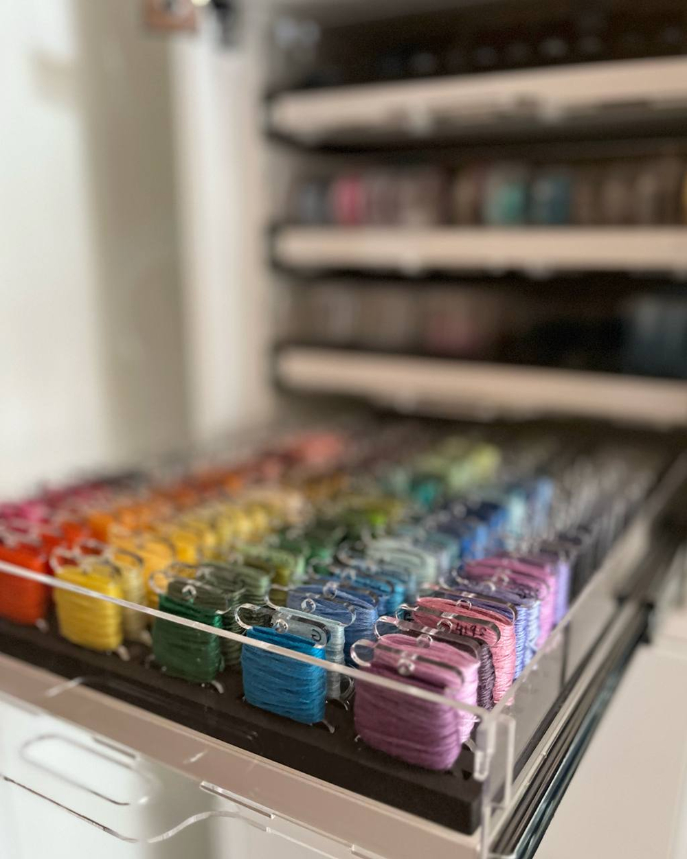 QBox Набор выкатных полок, борт 43 мм (2/4 шт)