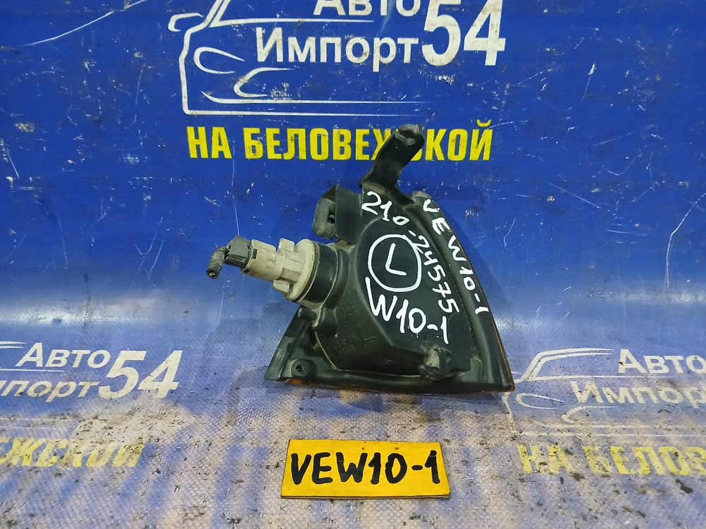 Габарит левый NISSAN AVENIR 1997