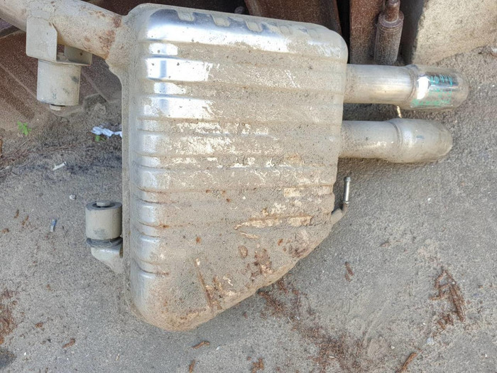 Глушитель Jaguar F-PACE (2016-н.в.)