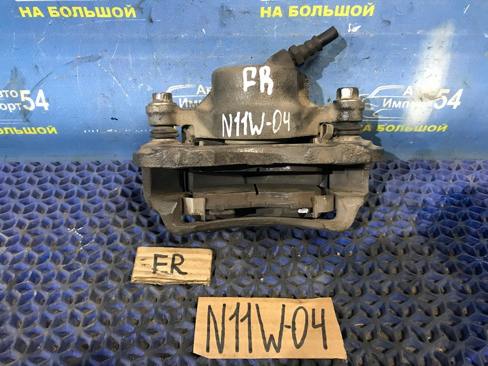 Суппорт тормозной передний правый MITSUBISHI RVR 1996