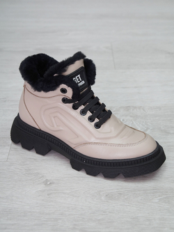 Ботинки женские зимние