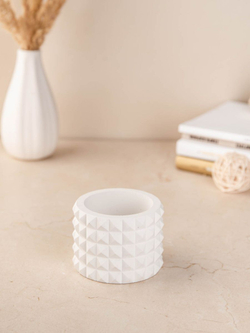 Подсвечник с гранями