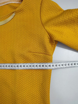 Платье Zolla ярко-желтое 42 размер