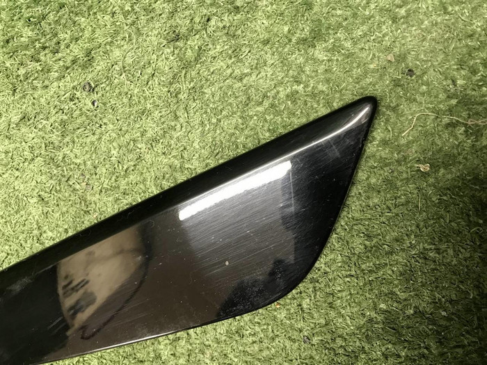 Накладка крыла передняя левая BMW 5er G30 (17-23)