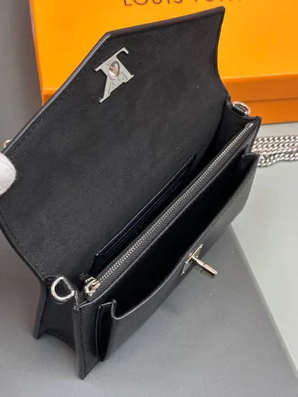 Сумка Louis Vuitton Mylockme Chain черный