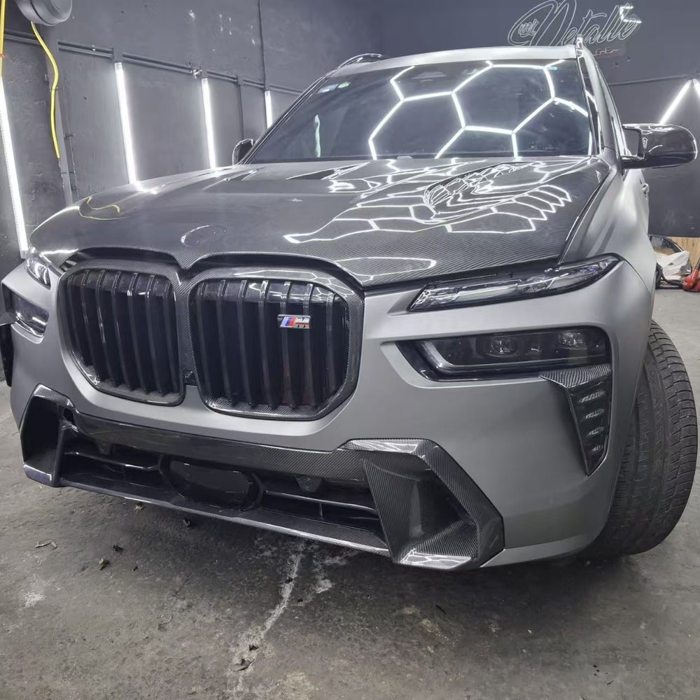 Карбоновый обвес для BMW X7 G07 Рестайлинг 2023-2025+ БМВ губа капот диффузор бампер