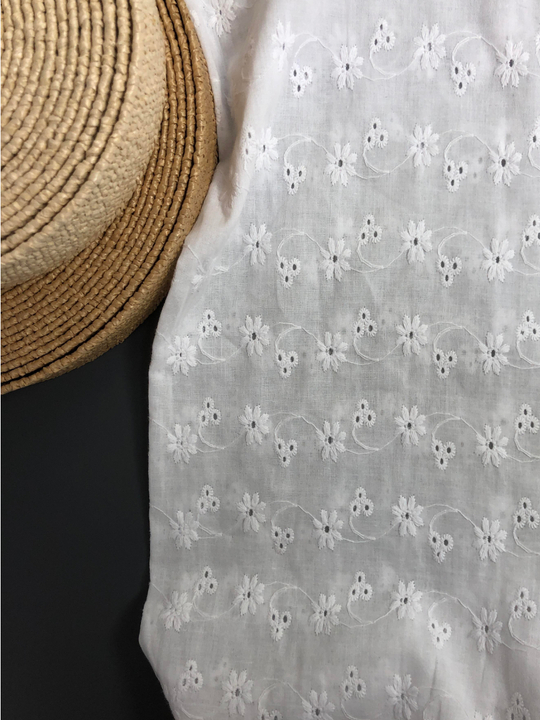 Шитье однот, белый D8C1