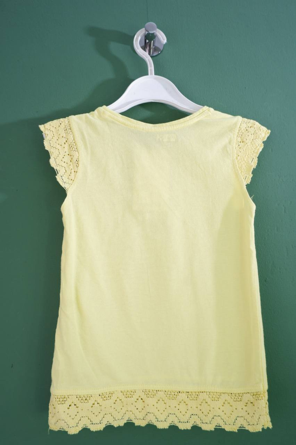 Футболка Crazy8 хлопковая, яркая на 4-5 лет