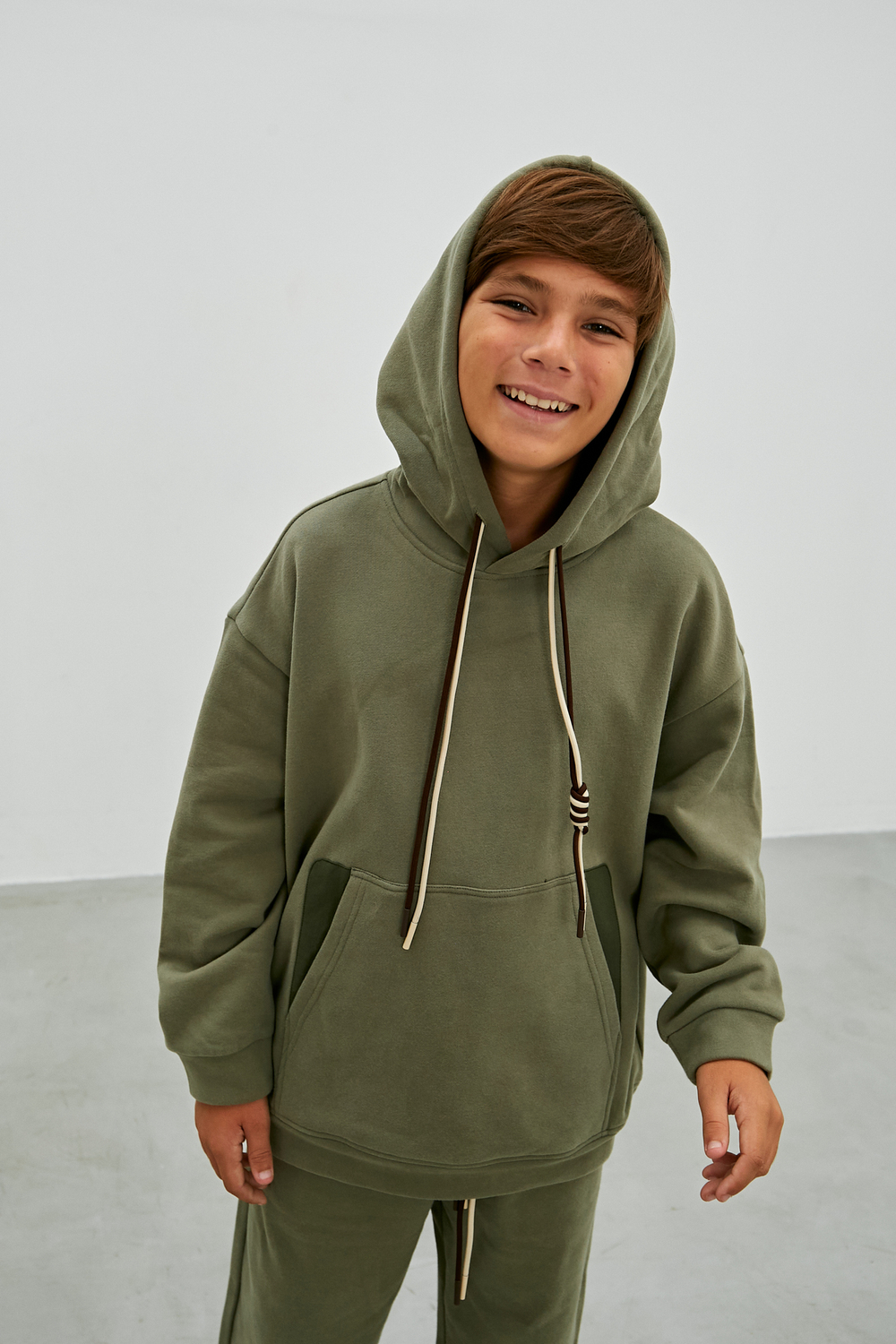 Худи дл/р с начесом с капюш. д/м DELORAS 55383