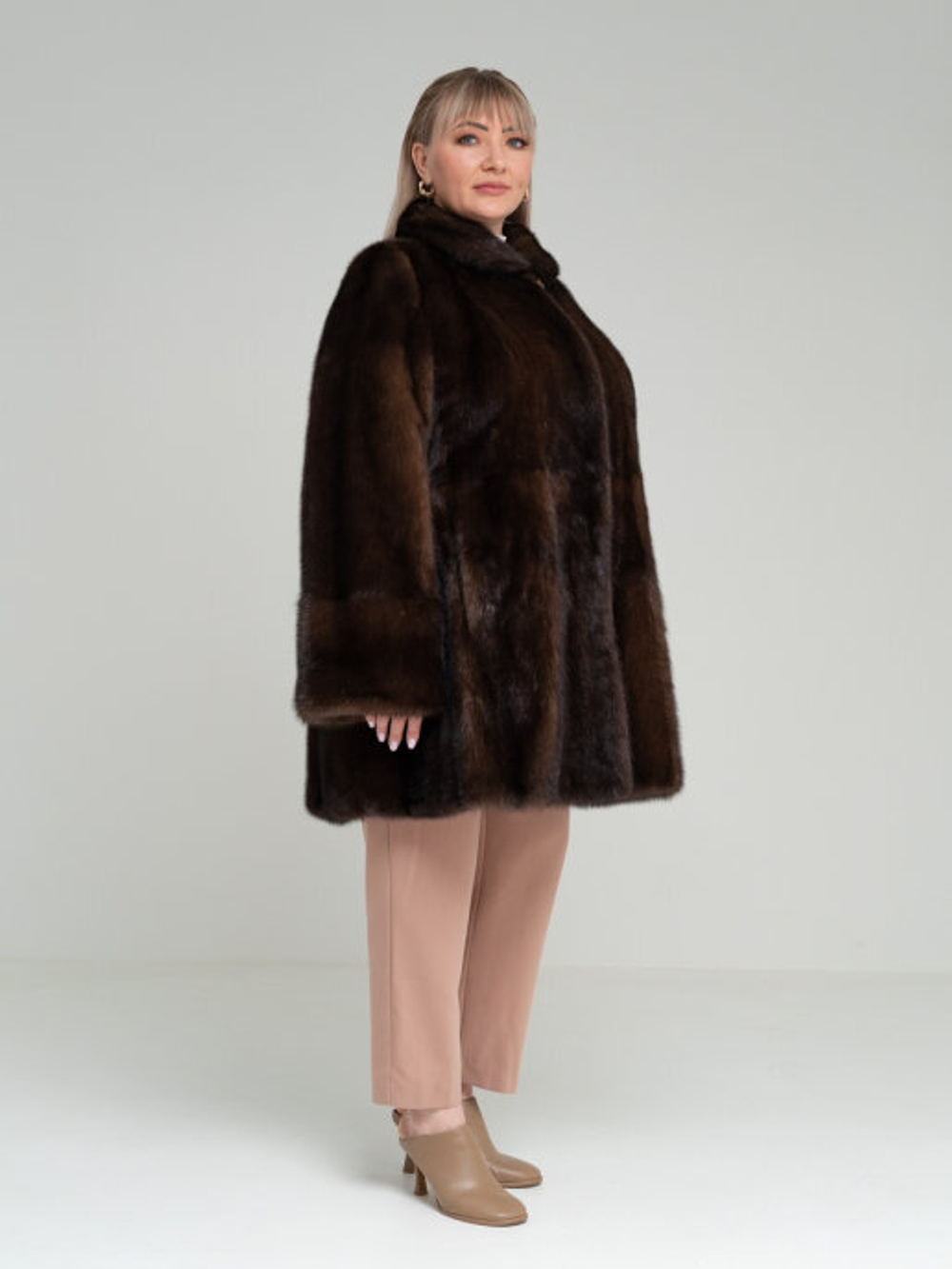 Шуба из норки