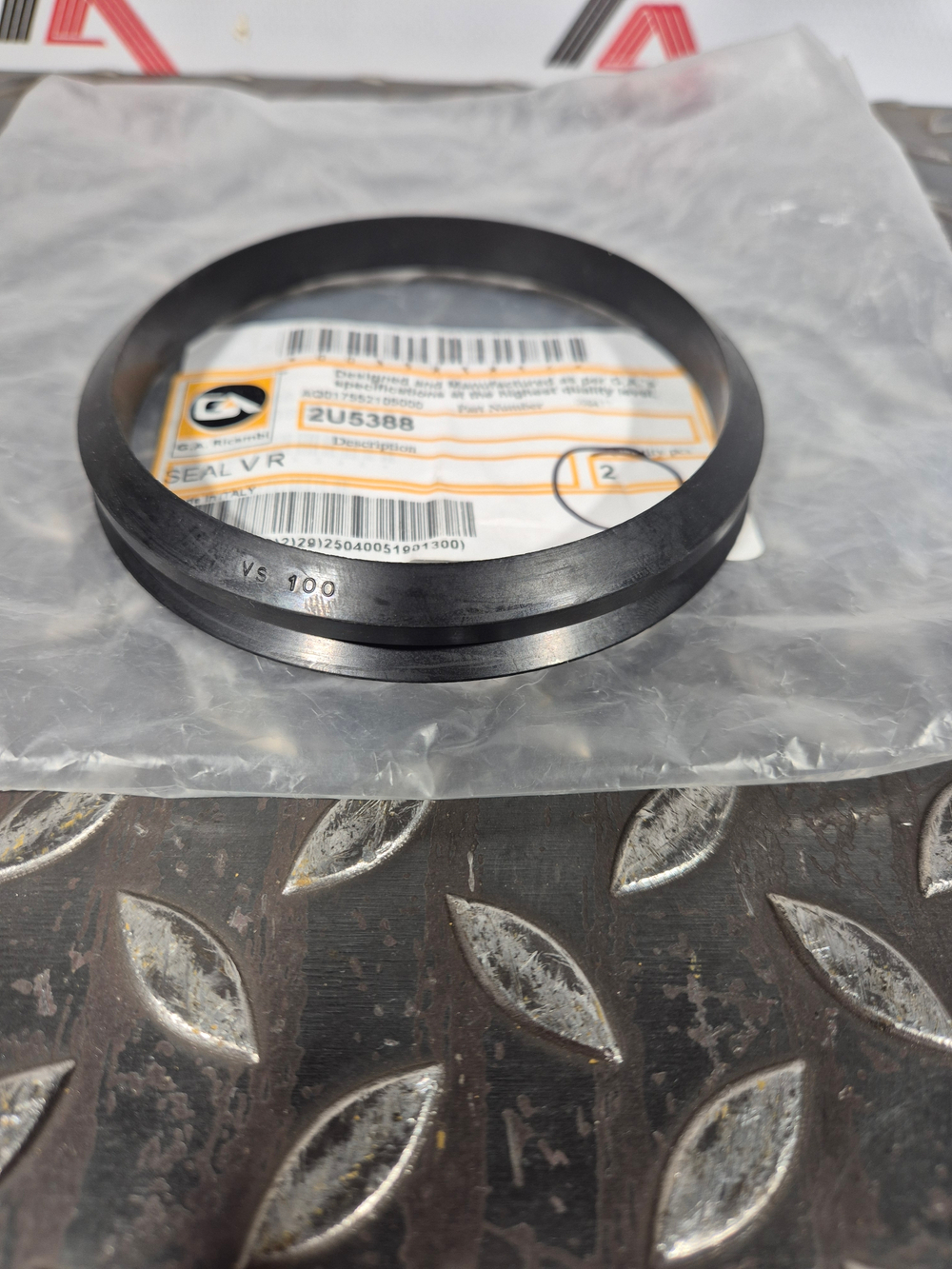 Кольцо 2U-5388 SEAL-V-RING