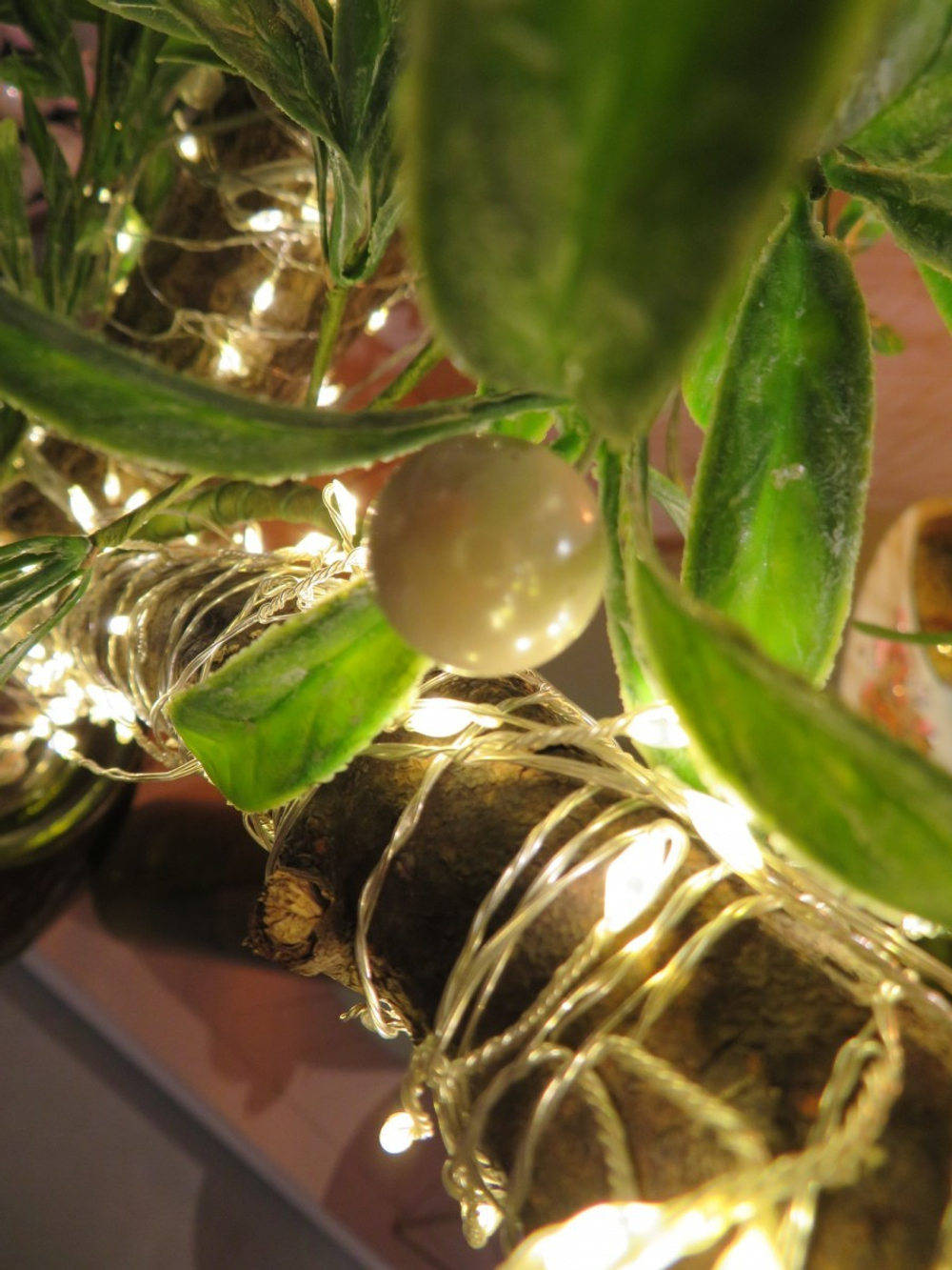 Декор гирлянда Кластер белый свет провод серебро 960 ламп 600см Luca Lighting