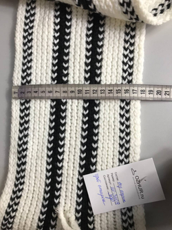 Шарф монохромный