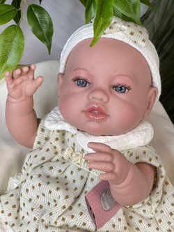 Кукла Berbesa 42см RECIEN NACIDO с пледом в пакете (5106K)
