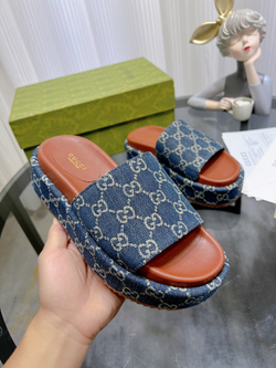 Gucci Slide Sandal