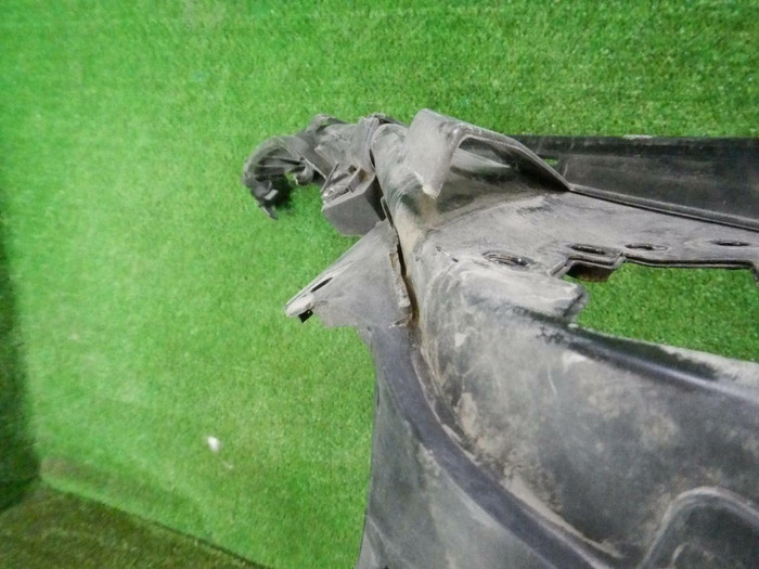 Телевизор Mercedes M GLE GL GLS X166 W166 (11-18)