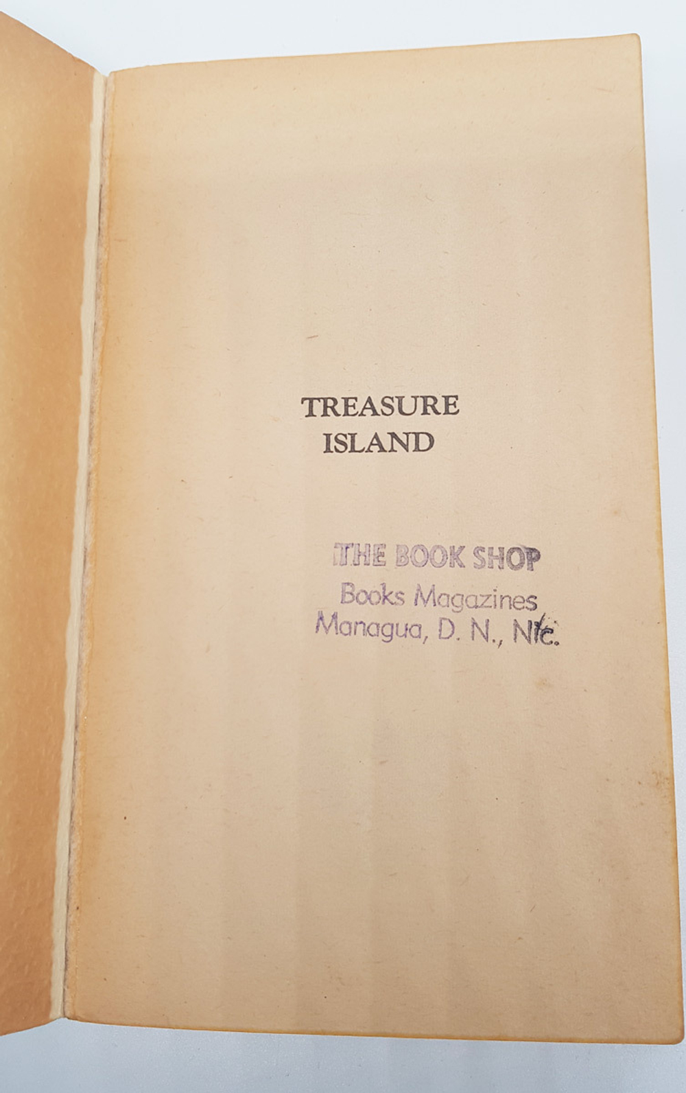 "Theasure Island (Остров сокровищ)". Robert Louis Stevenson (Роберт Луис Стивенсон)