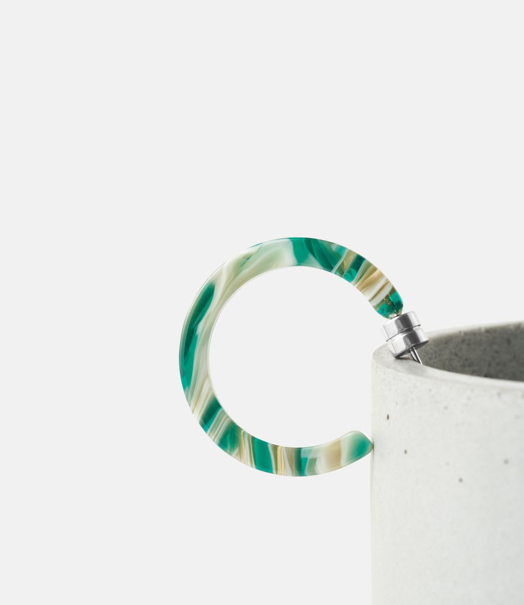 Machete Mini Hoops in Stromanthe — серьги из ацетата
