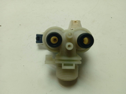 VMUF 501 B кт4 Клапан подачи воды к стиральным машинам 2x90 Indesit Ariston C00302311 б/у
