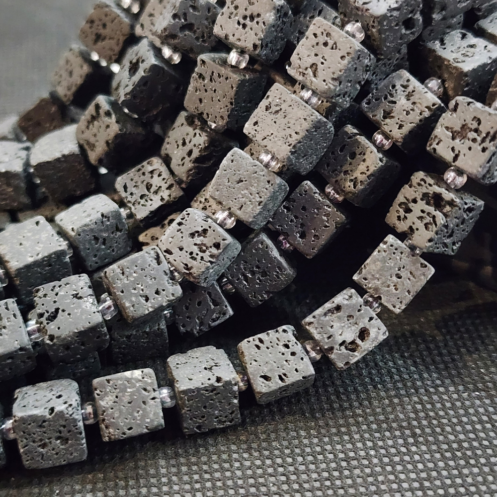 Лава вулканическая, бусины кубик, 8мм