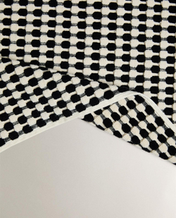 Zara Home - Текстурированный вафельный коврик для ванны, черный, 50x80 см