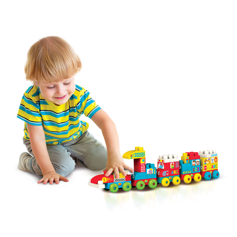 Гоночная машинка. Конструктор, который поёт и светится