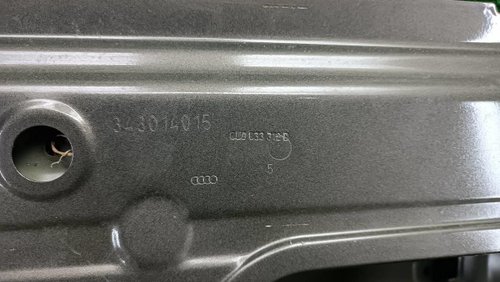 Дверь задняя правая Audi Q3 1 8U (2011-2018)