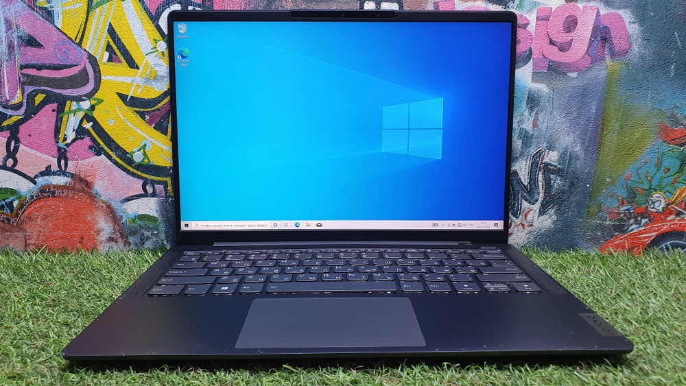 Ультрабук Lenovo Ryzen 5/16Gb/2K