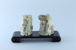 Сет нэцкэ Дзюродзин и Фукурокудзю на подставке