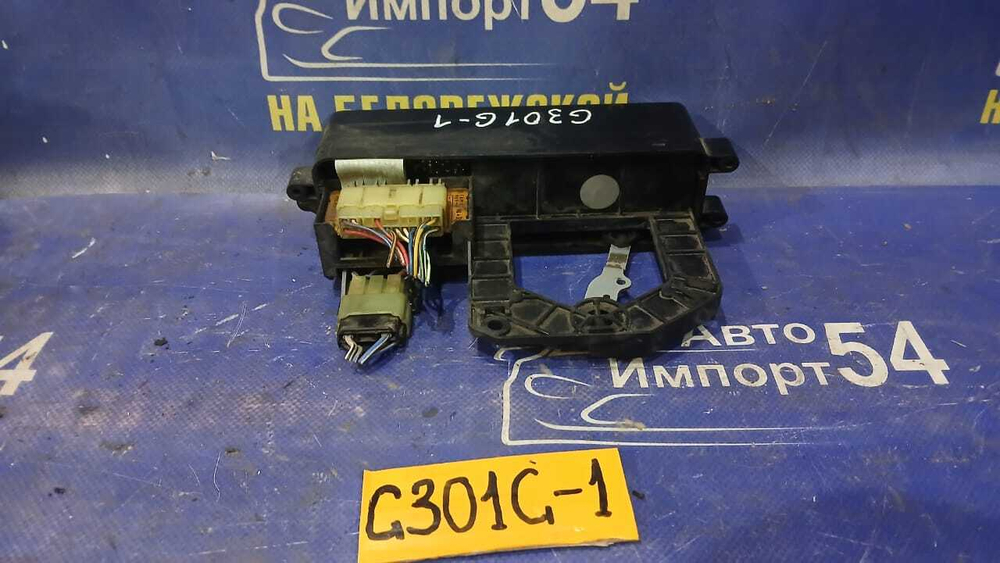 Блок управления климат-контролем DAIHATSU PYZAR 1997