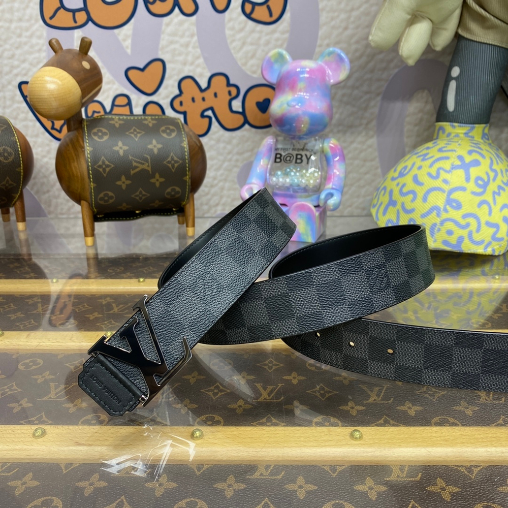Louis Vuitton Belt