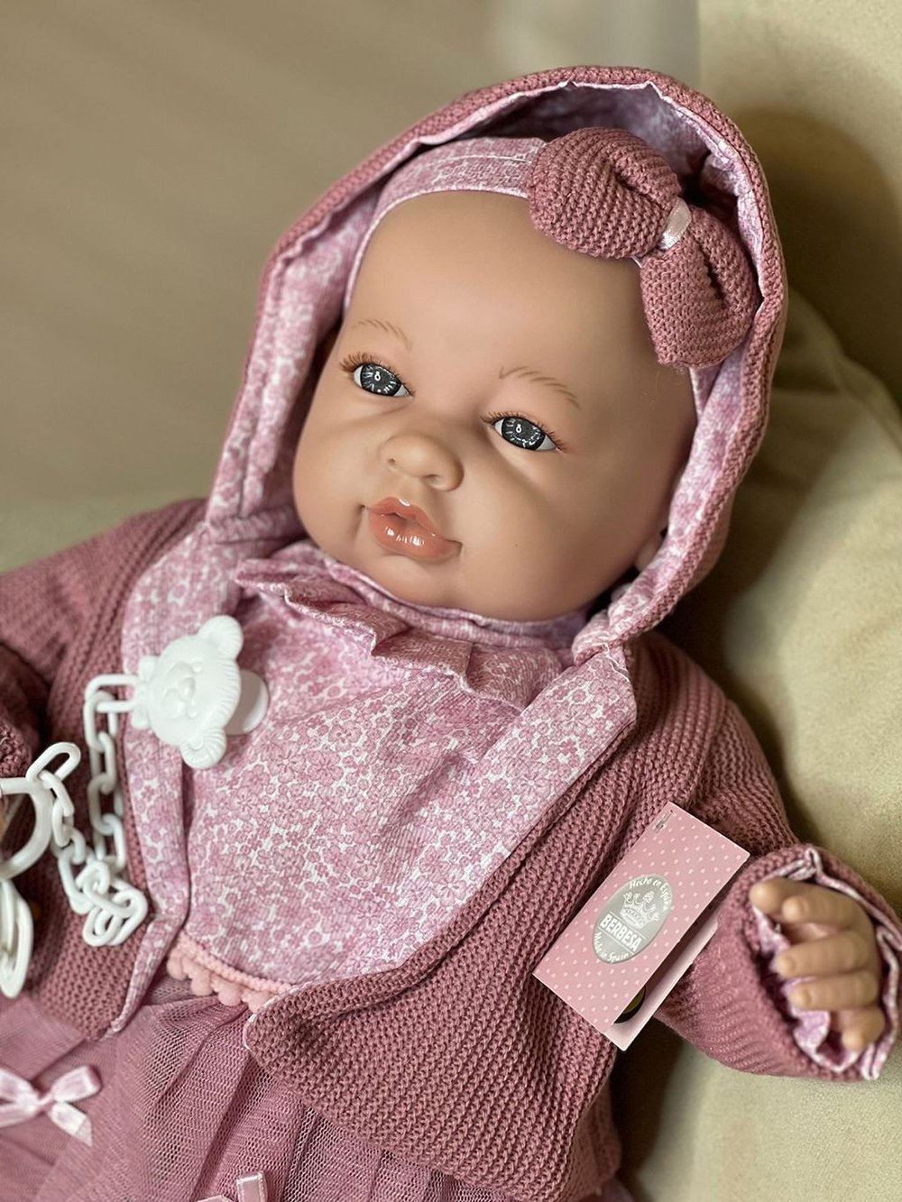 Кукла Berbesa мягконабивная 50см SARA (5214S)