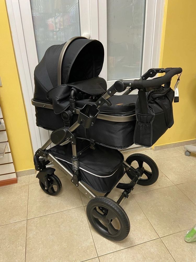 Детская коляска Luxmom 555 2в1 (черный)