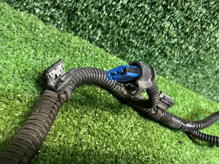 Проводка переднего бампера Hongqi HS5 (2019-н.в.)