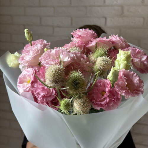 Букет маме - "Афродита", эустома, Эрингиум