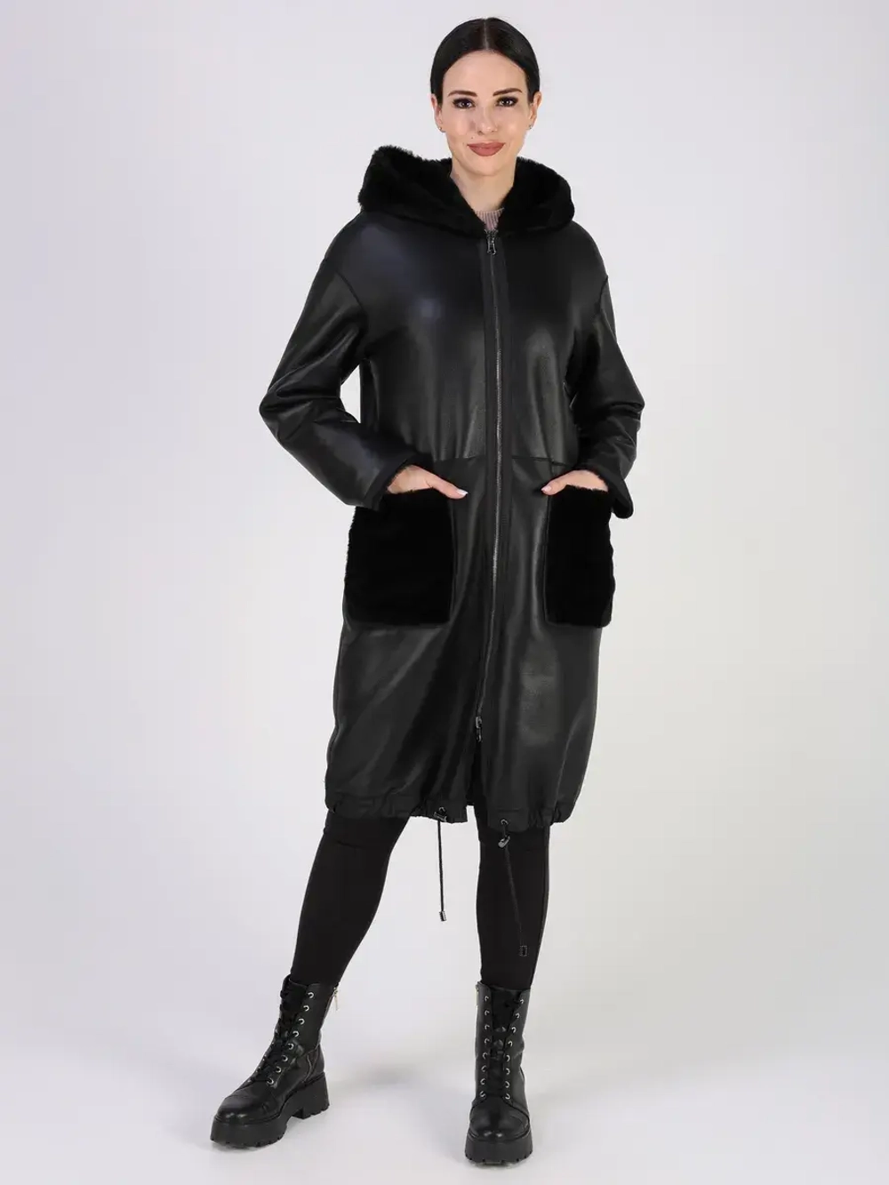 Дубленка зимняя натуральная с капюшоном шуба