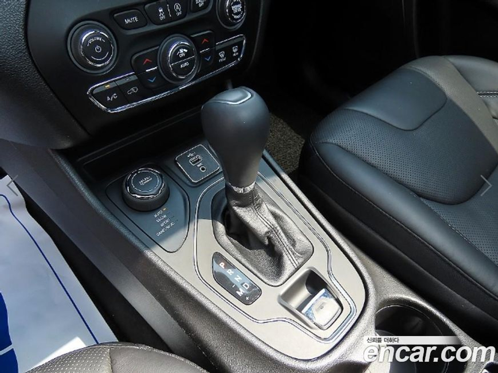 Jeep Cherokee (KL) 2.4 80주년 AWD (05.2021)