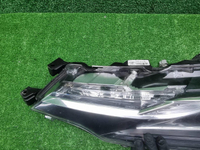 Фара левая Toyota Corolla E160 (2015-2019) LED