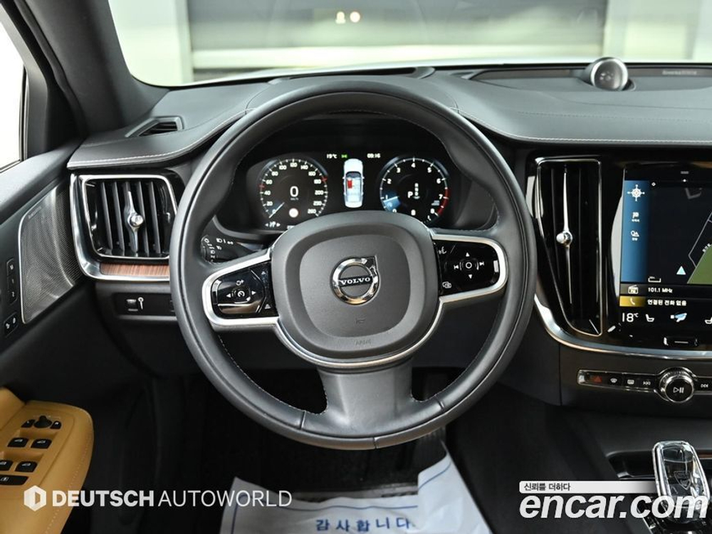 Volvo S60 3 Generation B5 Inscription (01.2021)
