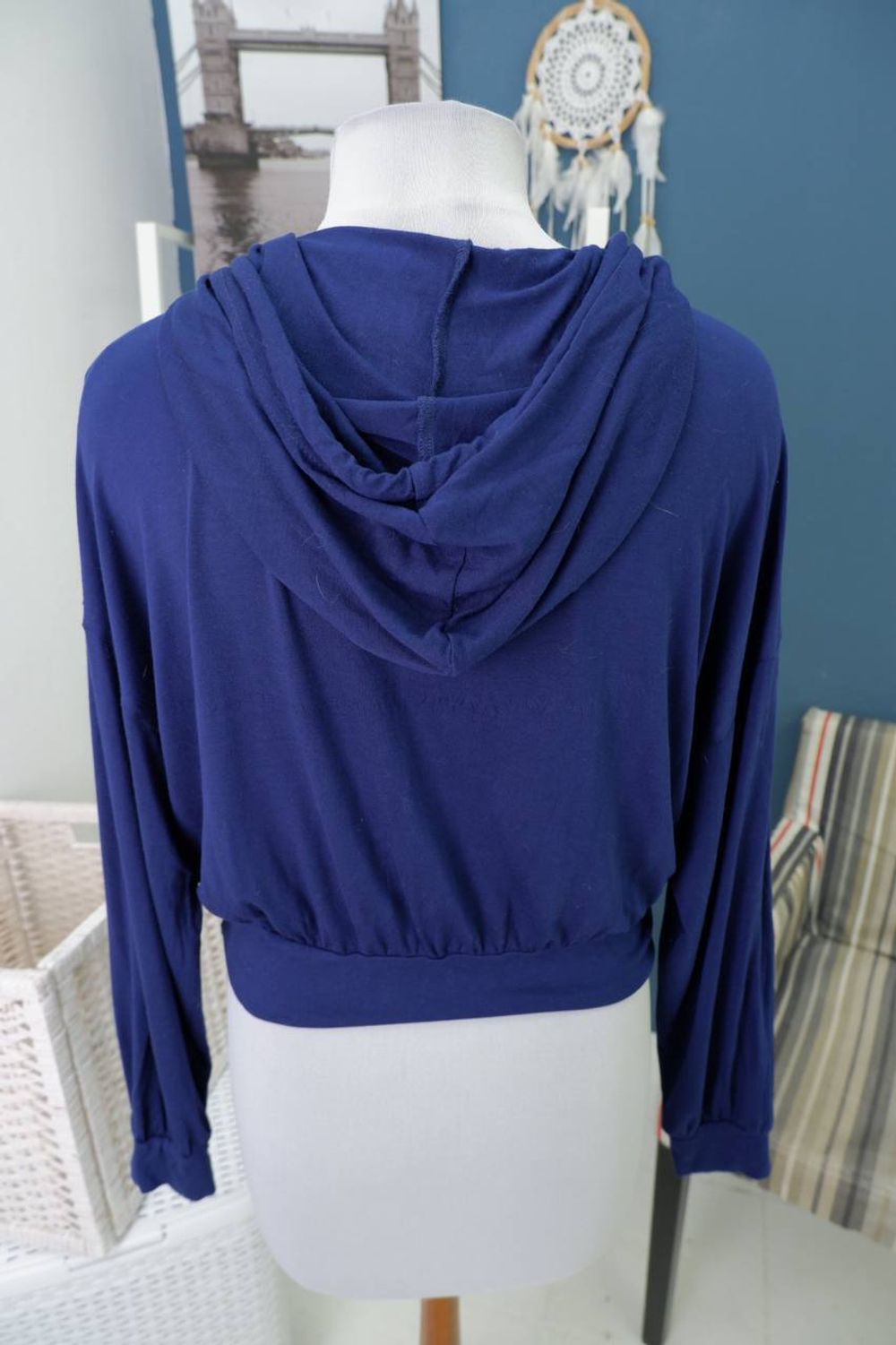 Кофта Gloria Jeans практичная 42 размер