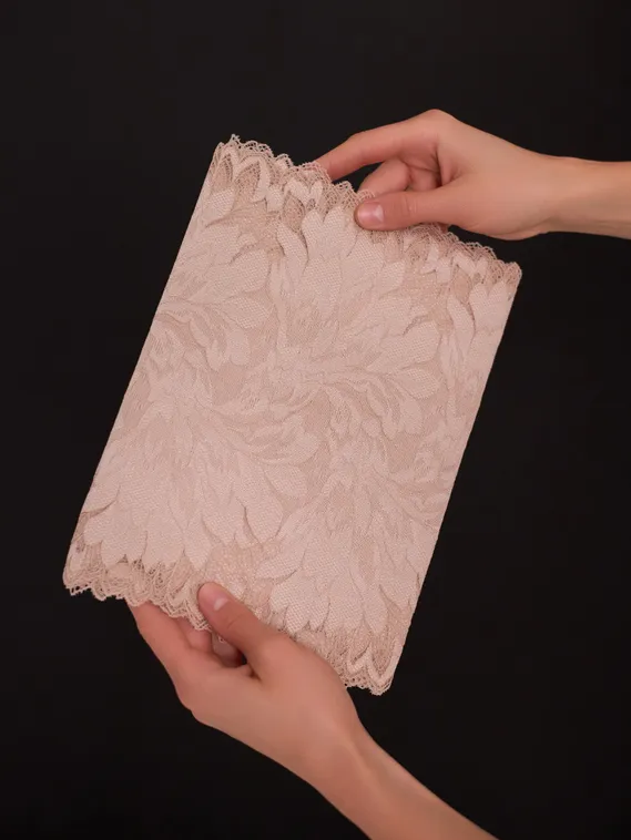 03-77 Кружево эластичное 24 см, бежевый