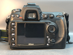 Nikon d300s 33301 кадров
