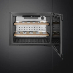 Винный холодильник Smeg CVI121B3