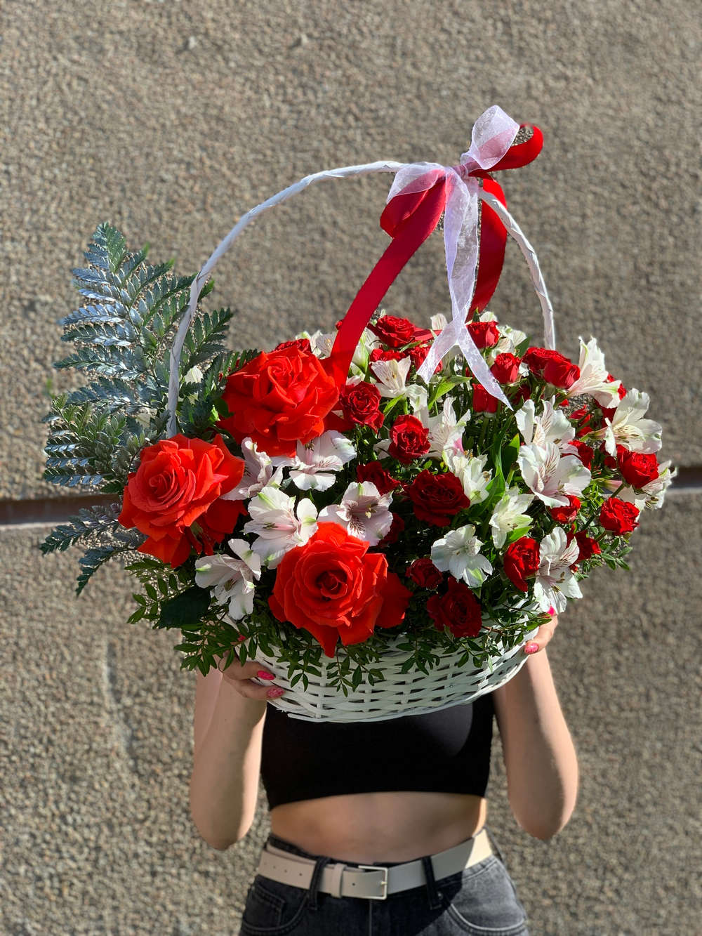 Цветочная корзина Контраст