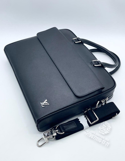 Портфель Louis Vuitton