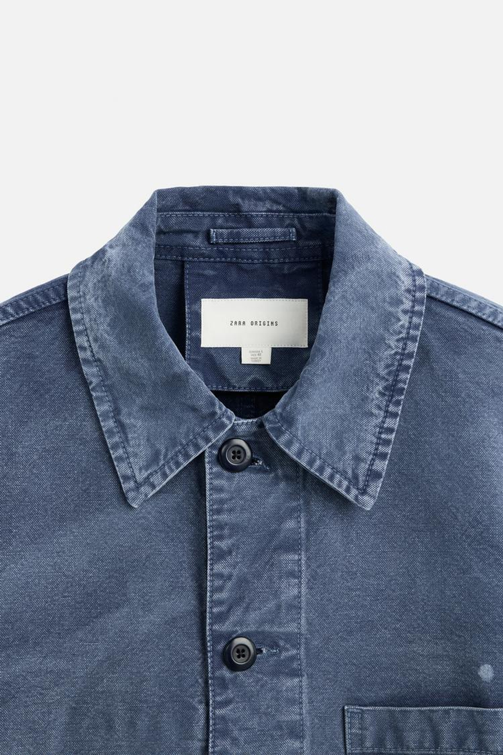 ZARA КУРТКА ИЗ ТКАНИ С ЭФФЕКТОМ ПОТЕРТОСТИ И БРЫЗГ КРАСКИ, СИНИЙ