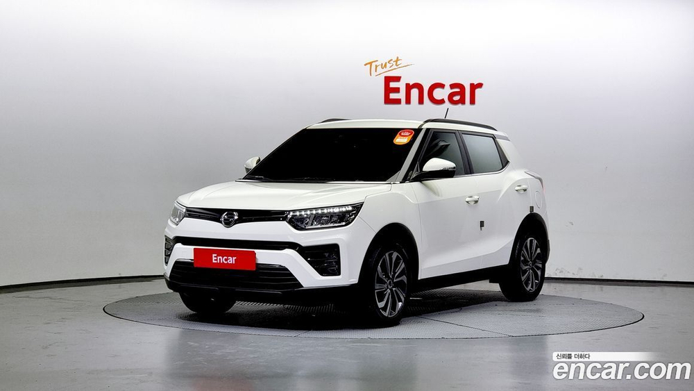 KG Mobility (Ssangyong) Very New Tivoli Бензин 1.5 2WD (11.2020)