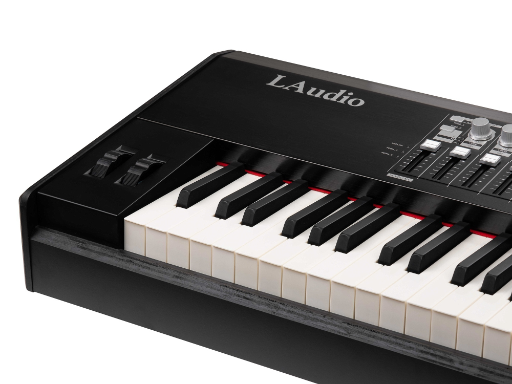 MIDI-контроллер LAudio KX88HC