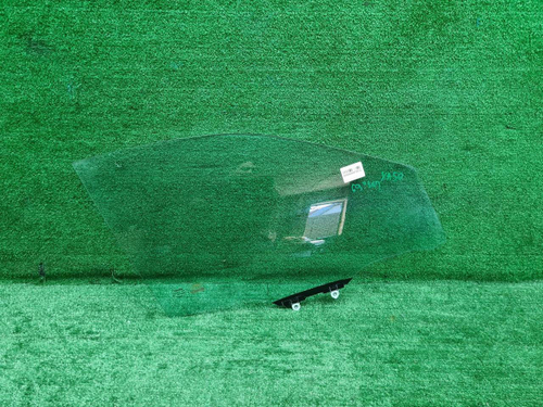 Стекло переднее правое Toyota RAV4 XA50 (2018-нв)